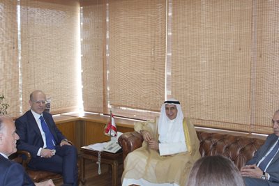 الدكتور فادي مكي يستقبل وفداً من الصندوق الكويتي للتنمية الاقتصادية العربية برئاسة معالي السيد بدر محمد السعد
